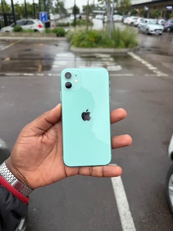 iPhone 11