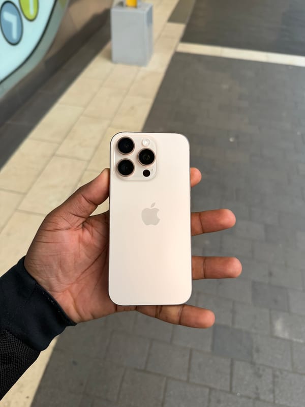 iPhone 16 Pro